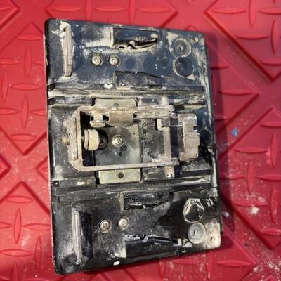 Cutler Hammer 1492D92G17 400 Amp Circuit Breaker Trip Unit Eaton 600 V 3 Pole