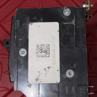 SQUARE D,QOB3201021,CIRCUIT BREAKER 20A 240V 3P