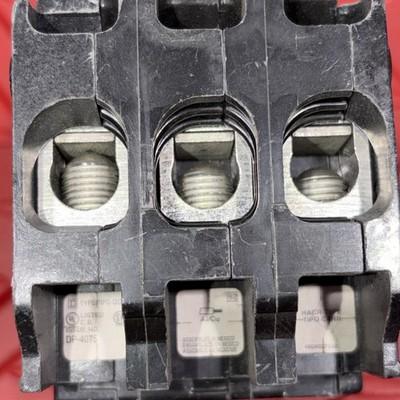 Square D QOB3100VH 100 A Miniature Circuit Breaker