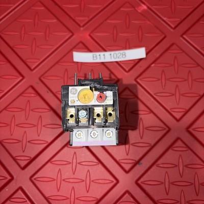 GE General Electric RT12UThermal Overload Relay 21-26 A + CR454AB3AAUA1L(BIN3.5)