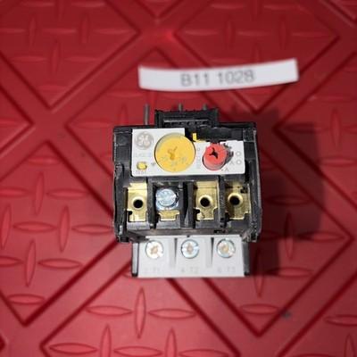 GE General Electric RT12UThermal Overload Relay 21-26 A + CR454AB3AAUA1L(BIN3.5)