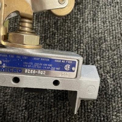 Honeywell Micro Switch BZE6-RQ2 Limit Switch