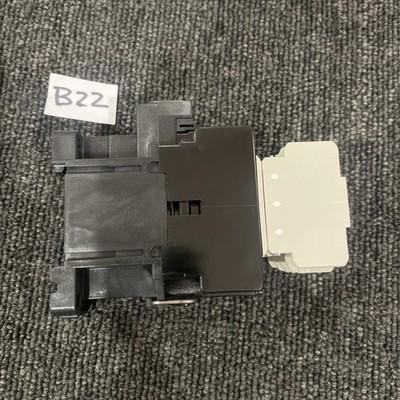 FUJI ELECTRIC 4SH440 MAGNETIC CONTACTOR/RELAY 120VAC COIL + SZ-A22 Attached