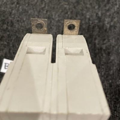 Siemens NGB2B050 Breaker