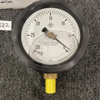 Mcdaniel Controls 76139-0 Pressure Gauge 0-30 “HG 1/4″ NPT 9833035 70619 4”
