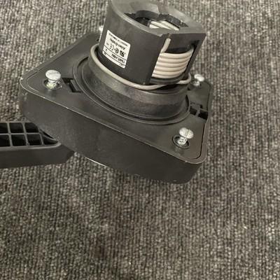 Allen Bradley 194R-HM4 Ser A operating handle