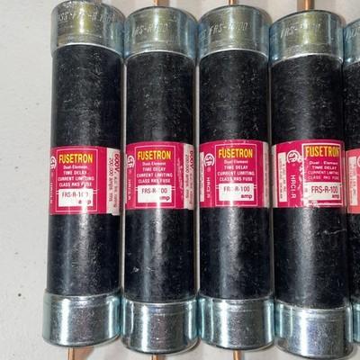 (7) Fusetron FRS-R-100 Dual Element Time Delay 600V