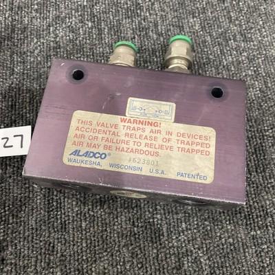 Aladco 623801 Pneumatic Dual Check Valve Cat No.