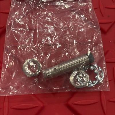 Balluff BES00UY Inductive Proximity Sensor M12 Non-Flush PNP N.O. 10-30 VDC