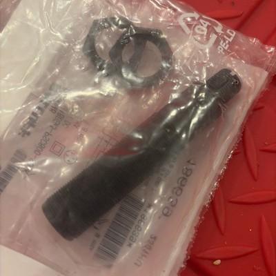 Balluff BCS00M8 / BCS M18BB13-PSC80D-S04K Capacitive Sensor