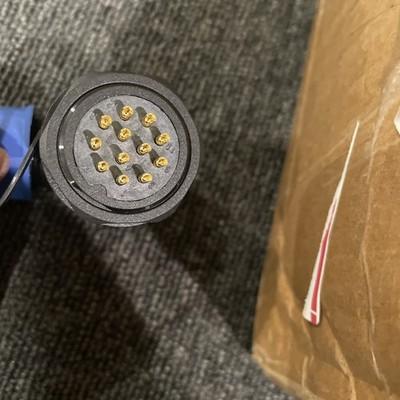 (8) 12 pin Bulkhead elbow waterproof IP68 connector Industrial power Plug