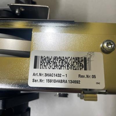 ABB 3HAC1432-1 Rotary Door Interlock Robot Controller