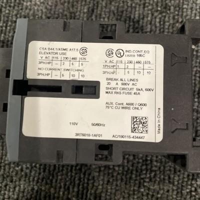 SIEMENS 3RT6018-1AF01 Contactor + 3RH6911-1ha11 Attached