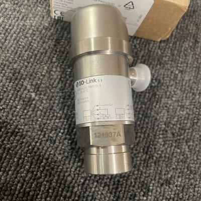 IFM PN014A PN-010-RBR14-QFPKG/US/3D /V Pressure Sensor