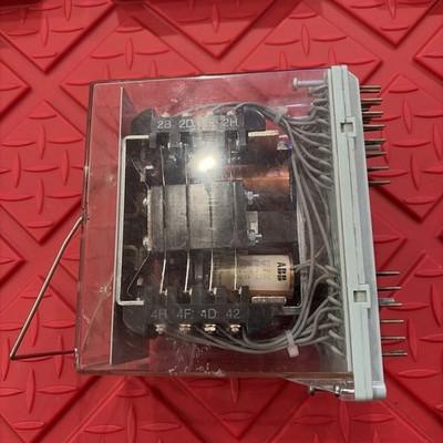 ABB RXMVB Combiflex RK 251 403-AP Relay RXVB 4 RK251403-AP