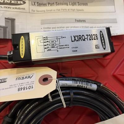BANNER ENGINEERING LX3RQ-72028 / LX3RQ72028 W/ LX3EQ 2 Cables Emitter Receiver