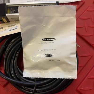 BANNER ENGINEERING LX3RQ-72028 / LX3RQ72028 W/ LX3EQ 2 Cables Emitter Receiver