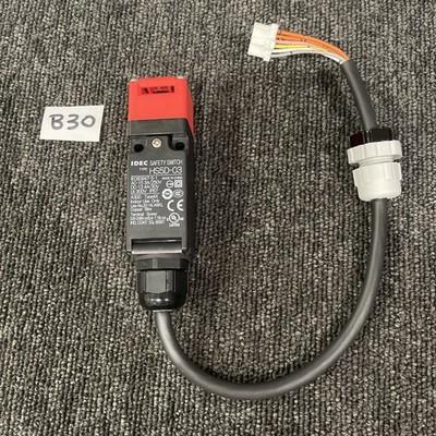 IDEC HS5D-03 Safety Switch