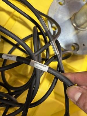 ISRA VISION AG SGS3D REV Unmarked 3 Cameras With Cable And Stand Typ Sensor 4.5