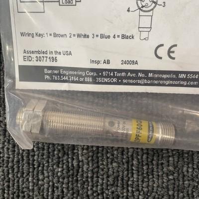 Banner M12PFF50Q8 Photoelectric Sensor 10-30v-dc