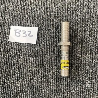 Banner M12PFF50Q8 Photoelectric Sensor 10-30v-dc