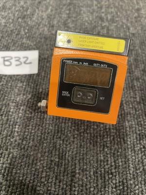 IFM O1D100 Efector Photoelectric Distance Sensor 01D100