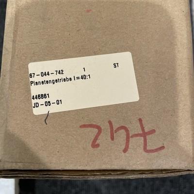60SLE40k-rr gear box 67-044-742 Planetengetriebe I=40:1 446861 JD-05-01