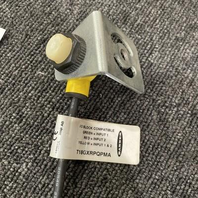 Banner T18GXRPQPMA EZ-Light