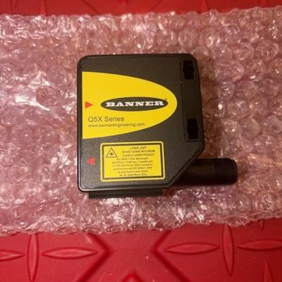 NOS BANNER Q5XKLAF2000-Q8 PHOTOELECTRIC SENSOR 803693 No Box