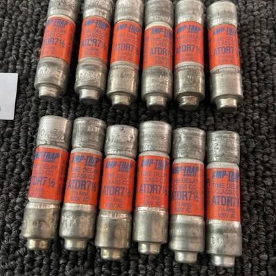 (12) Gould Shawmut ATDR 7 1/2 Amp-Trap Time Delay Fuse 7 1/2A 600V Class CC