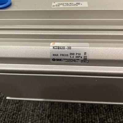 SMC NCDQ8A300-300 / NCDQ8A300300