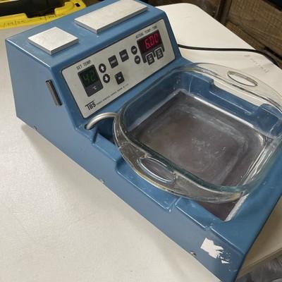 TBS Triangle Biomedical Services FWS-120 Flotation Work Station