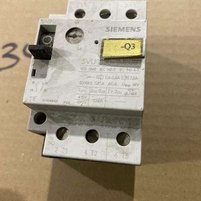 Siemens 3VU1300-1ME00 Circuit Breaker 0.4-0.6A