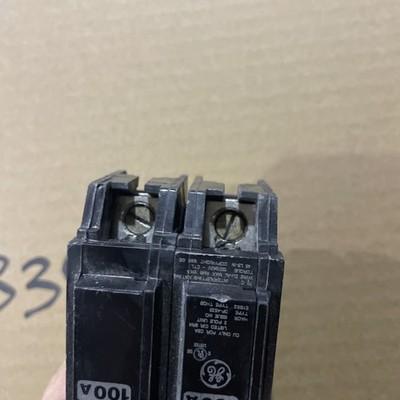 GE Dp-4525 2 Pole 100 Amp