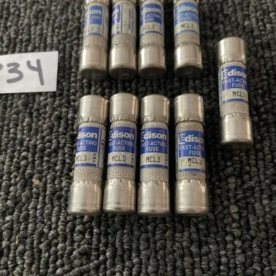 (9) Edison MCL3 3 Amp 600V Fast Acting Fuse