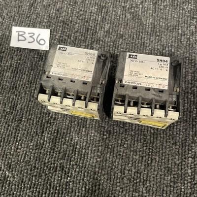 (2) AEG SH04 31 E Electrical Contactor