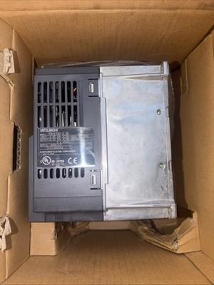 Mitsubishi FR-E740-2.2K-CHT Servo Drive UPS free shipping
