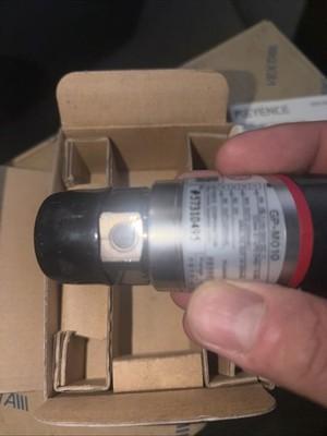 GP-M010 KEYENCE Pressure Transducer Used