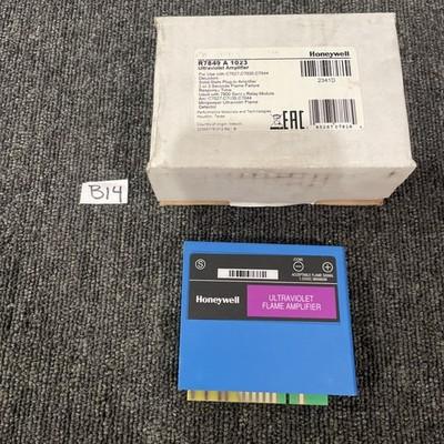 Honeywell R7849A1023 Original R7849 A 1023 Ultraviolet Flame Amplifier