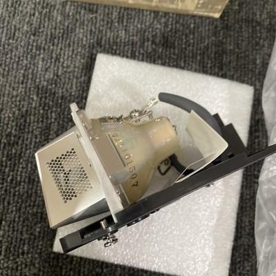 Vs11543 p8735-6030-00 LAMP