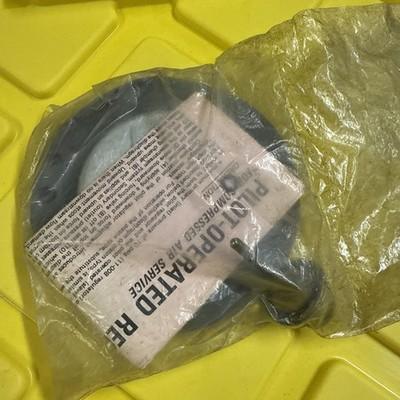 1 Kit Norgren 11-008 11-022 Pilot-Operated Regulator For Compre A7203WVS