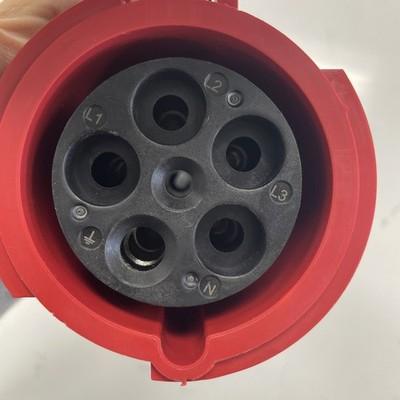 Leviton 560C7WLEV Industrial Grade, Watertight Connector, 60 Amp, 277/480