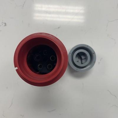 Leviton 560C7WLEV Industrial Grade, Watertight Connector, 60 Amp, 277/480