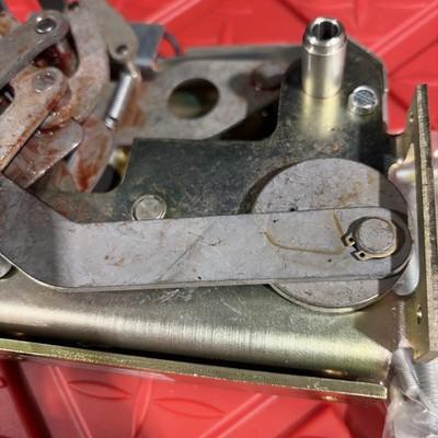 NEW GE POWER BREAK ll 2 CIRCUIT BREAKER 120V MOTOR OPERATOR SPE120