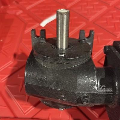 LEESON M1135042.00 CM34D25NZ10C 90VDC 2.3A New Old Stock