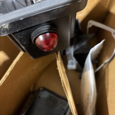 NEW Chromalox 389650 Splice & Tee RTST-SL1 End Seal w/120V LED 562577011