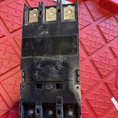 SIEMENS FXD63B080 3 Pole 80 Amp Circuit Breaker