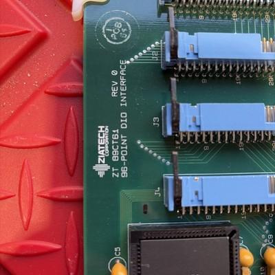 ZIATECH ZT89CT61 REV. 0 UNMP