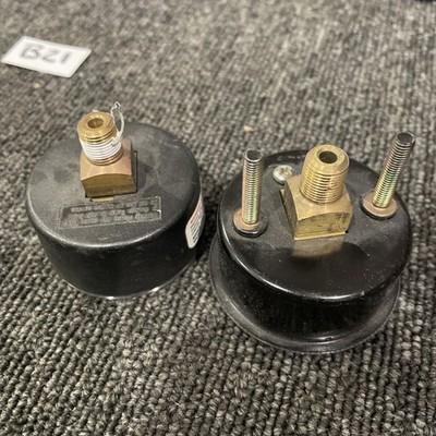(2) JOHNSON CONTROLS G-2010-11 PRESSURE GAUGE