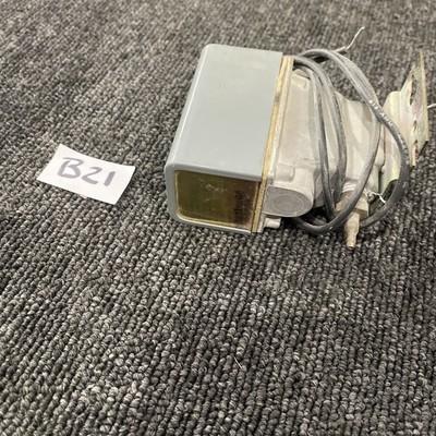 Johnson Controls Air Valve VIIHAA-109 110/120V 50/60Hz 6W 30PSI Used